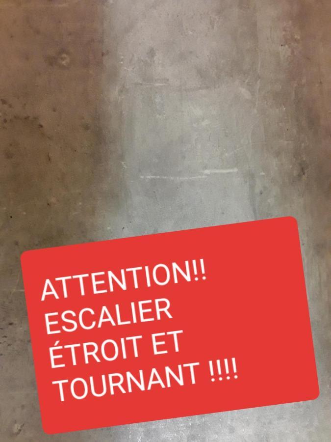 La Chambre D'A Cote Doulezon Bagian luar foto